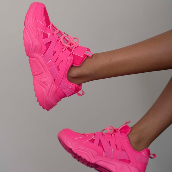 Shoes - Running Late Chunky Sole Athletic Sneakers in Hot Pink